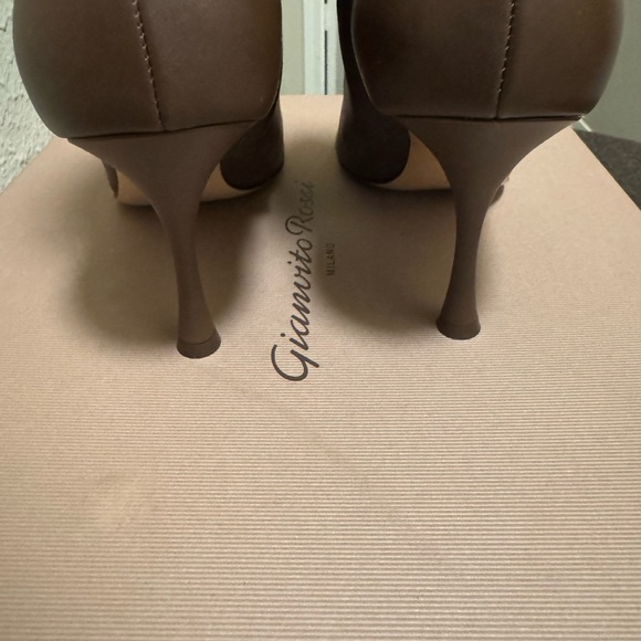 Gianvito Rossi Brown Leather Ankle Boots - Picture 11 of 16